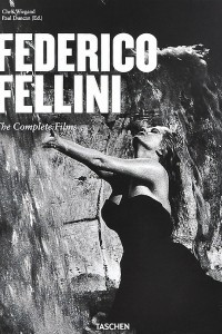 Книга Federico Fellini: The Complete Films